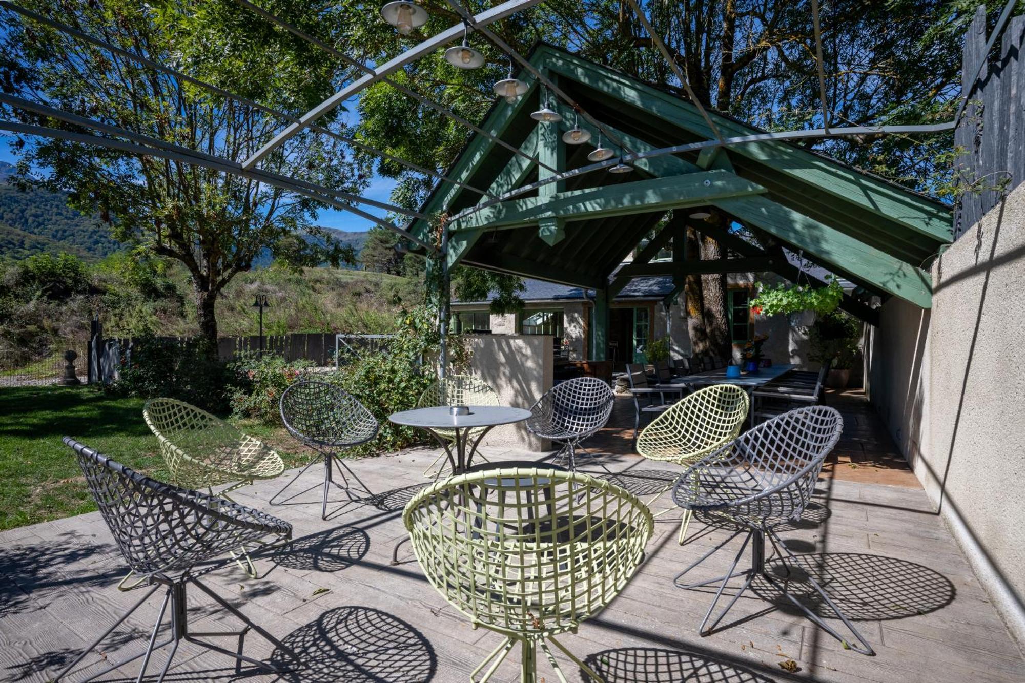 Grange Renovee En Gite/Maison/Chalet أرو المظهر الخارجي الصورة